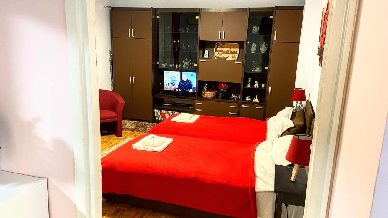 Peti Daire Belgrad Dış mekan fotoğraf